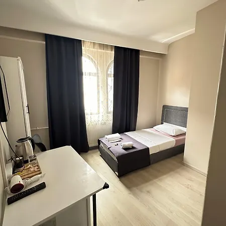 Glr Hotel *
